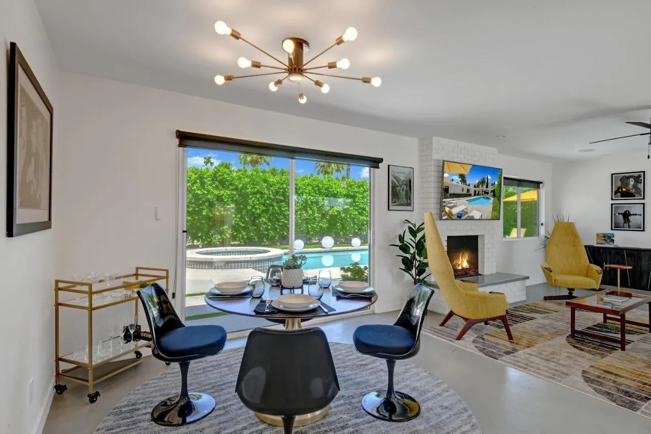 Σπίτι διακοπών Ultra-Chic, Mid-Century- Resort Style Pool, Spa & Fire Pit 2Bd/2Bth In Movie Colony Παλμ Σπρινγκς Ηνωμένες Πολιτείες της Αμερικής